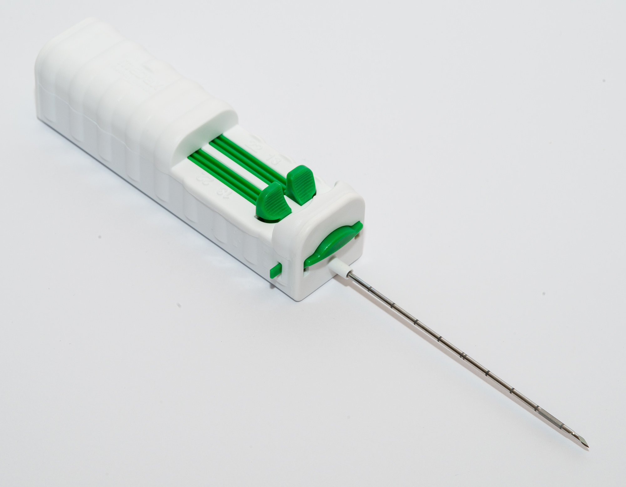 Avangrade : Automatic disposable biopsy gun